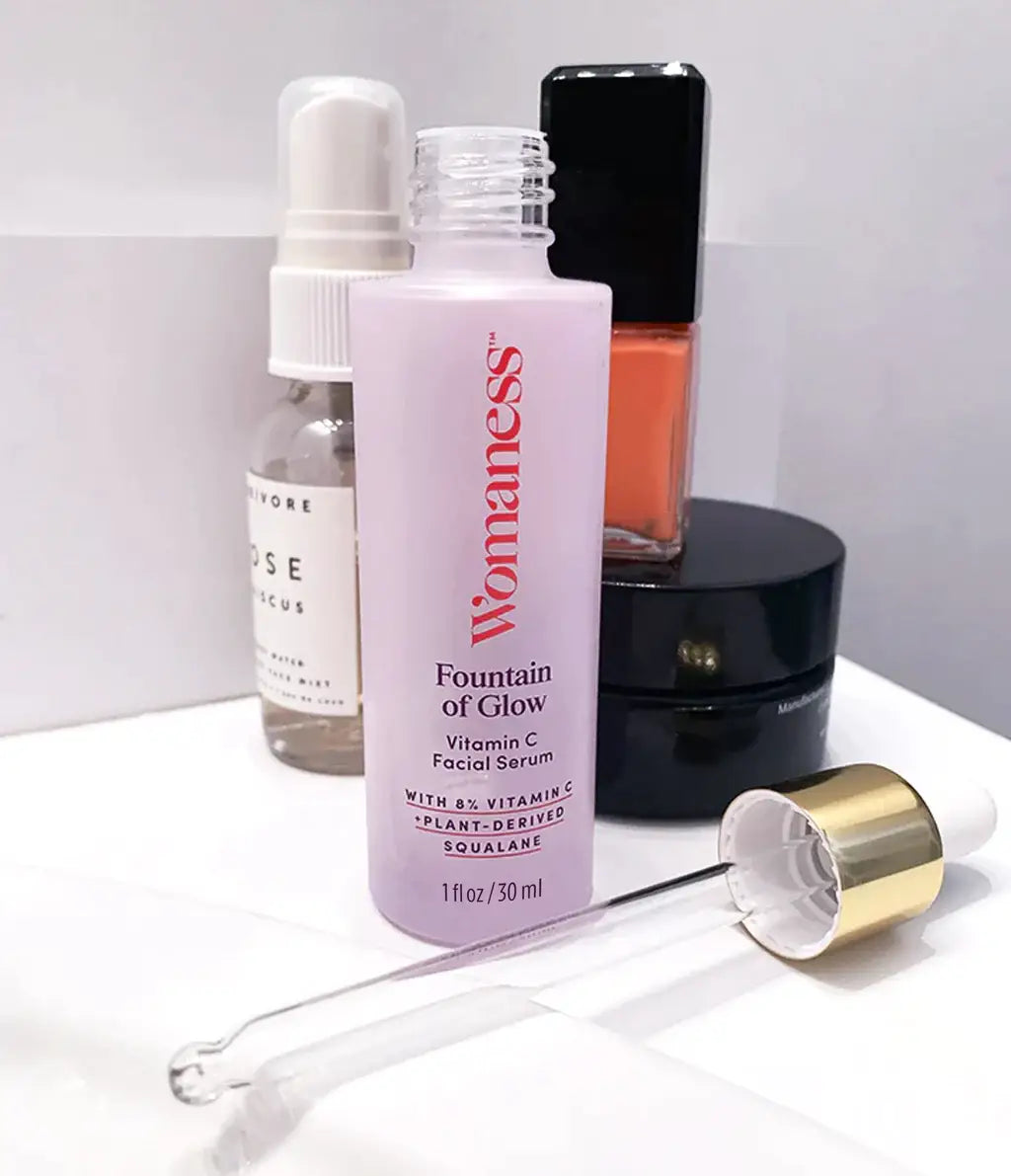 Womaness - Fountain of Glow - Vitamin C and Antioxidant Face Serum