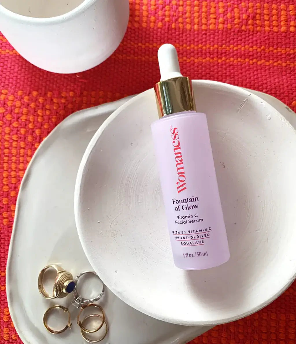 Womaness - Fountain of Glow - Vitamin C and Antioxidant Face Serum