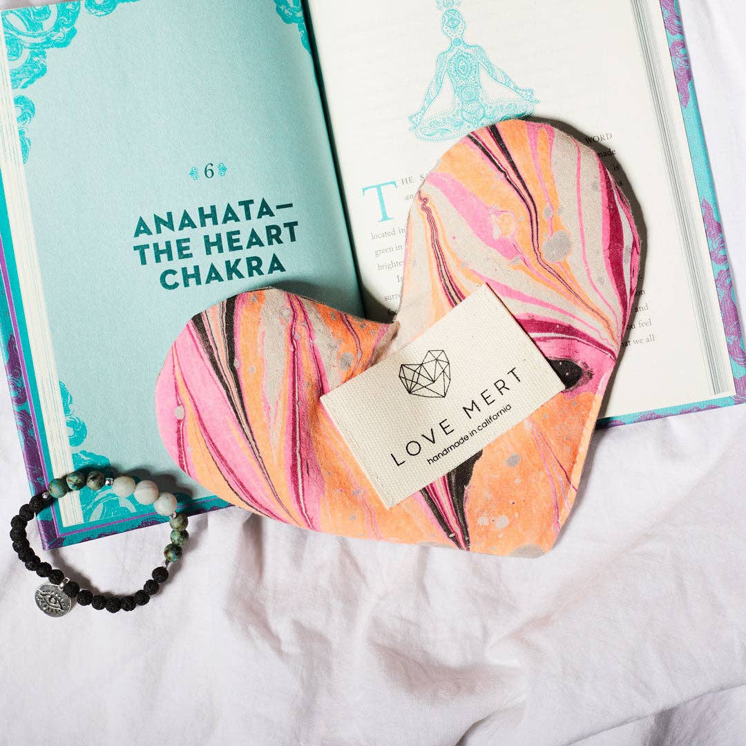 Love Mert - Eye Love Pillow - electric