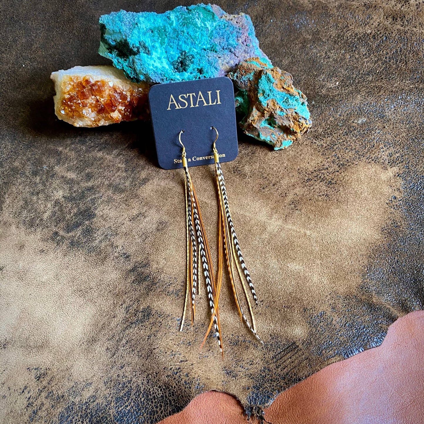 Mini Feather Earrings - Grizzly & Fawn/Gold