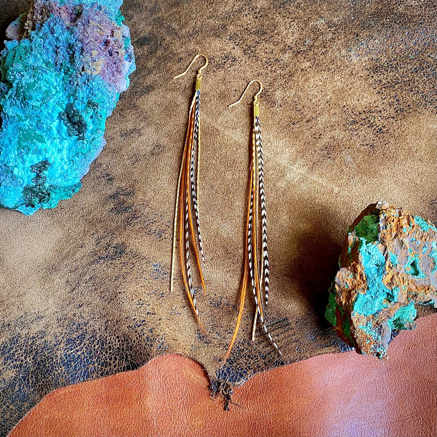 Mini Feather Earrings - Grizzly & Fawn/Gold