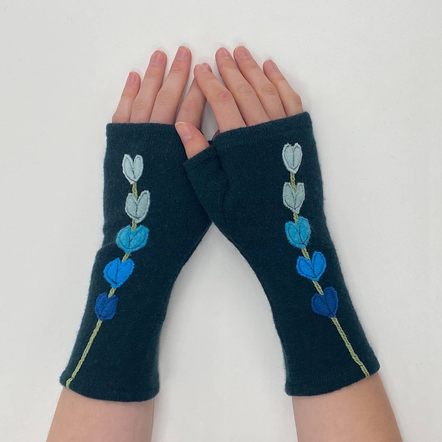 Fingerless Cashmere Gloves - Lupine
