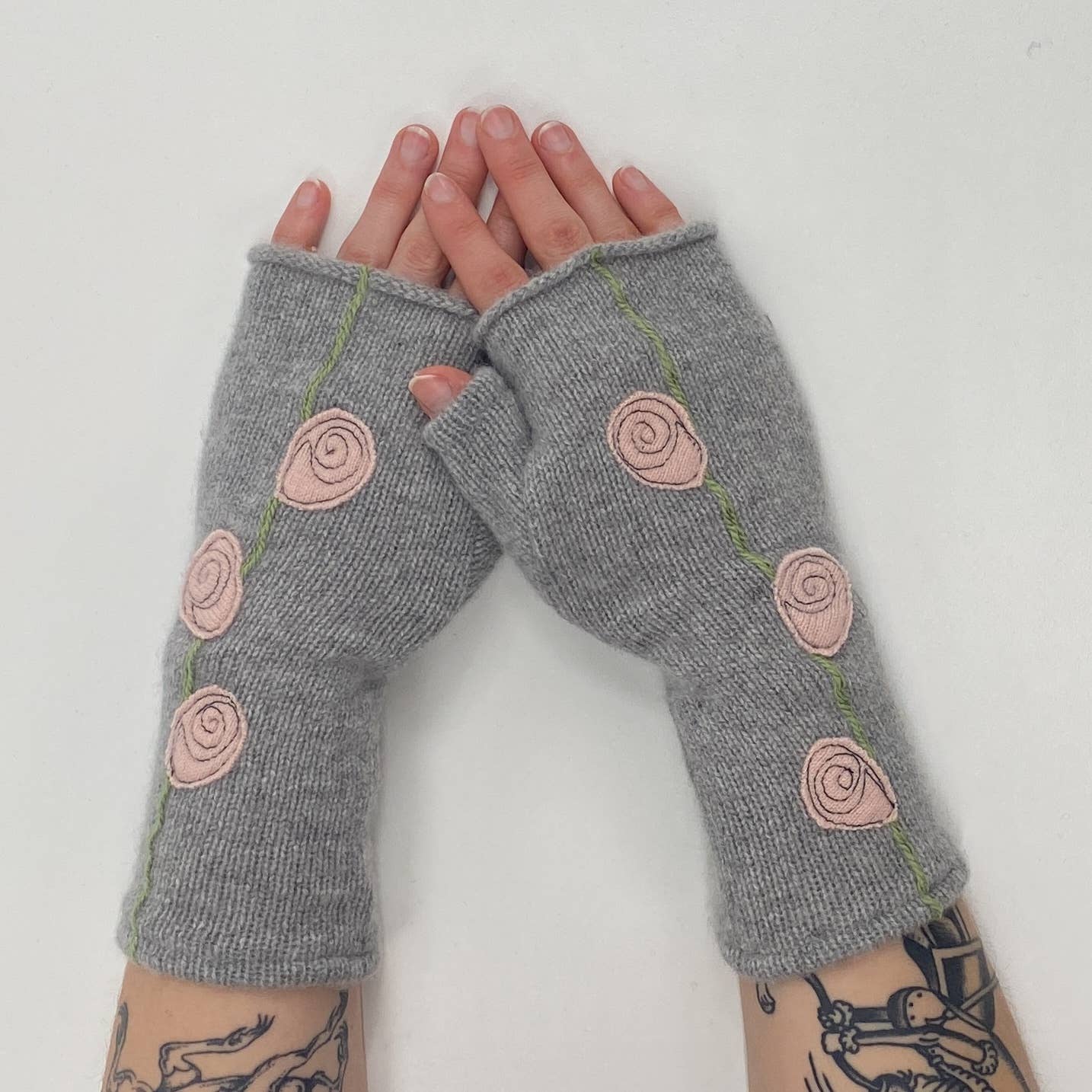 Fingerless Cashmere Gloves-Rosebud