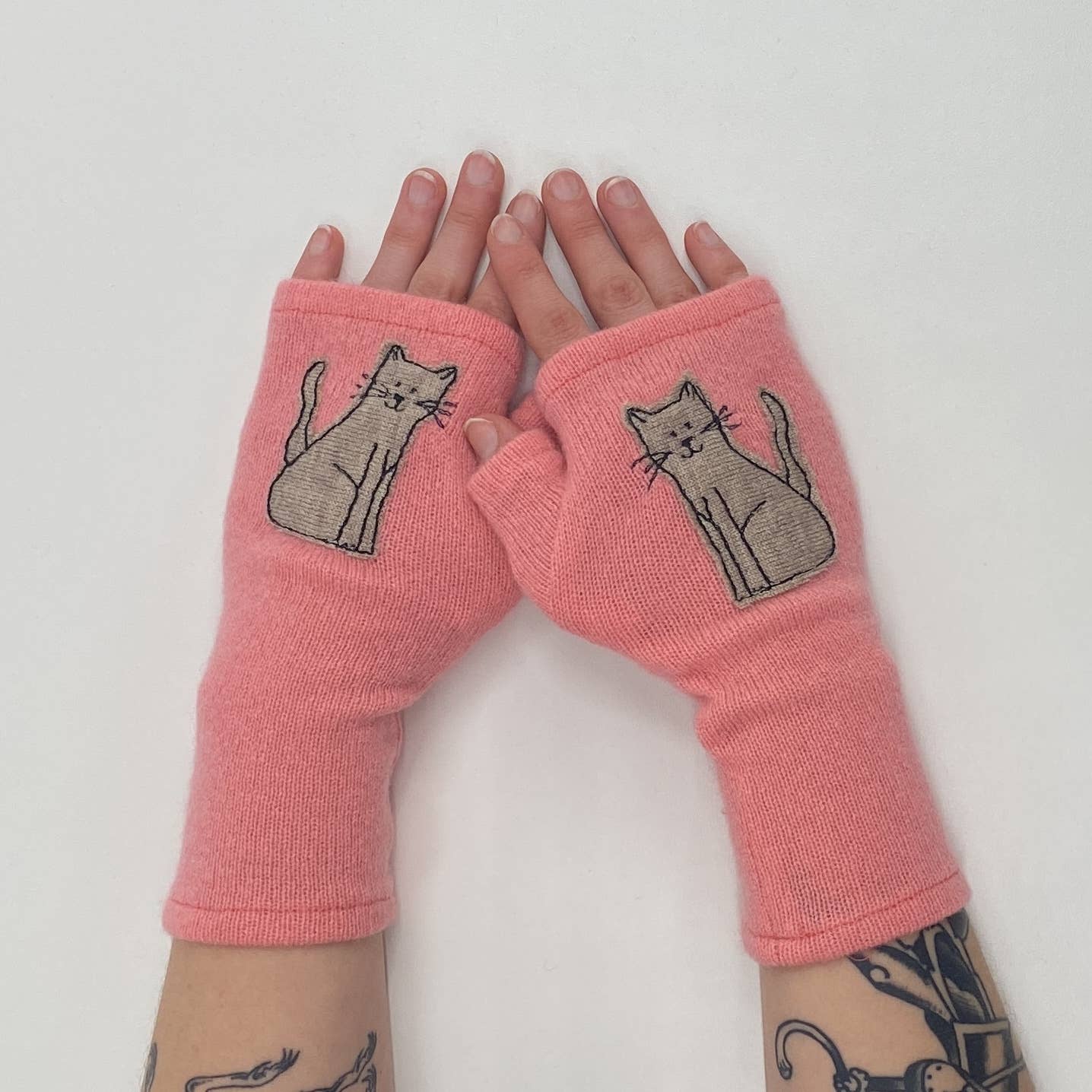 Fingerless Cashmere Gloves - Cat