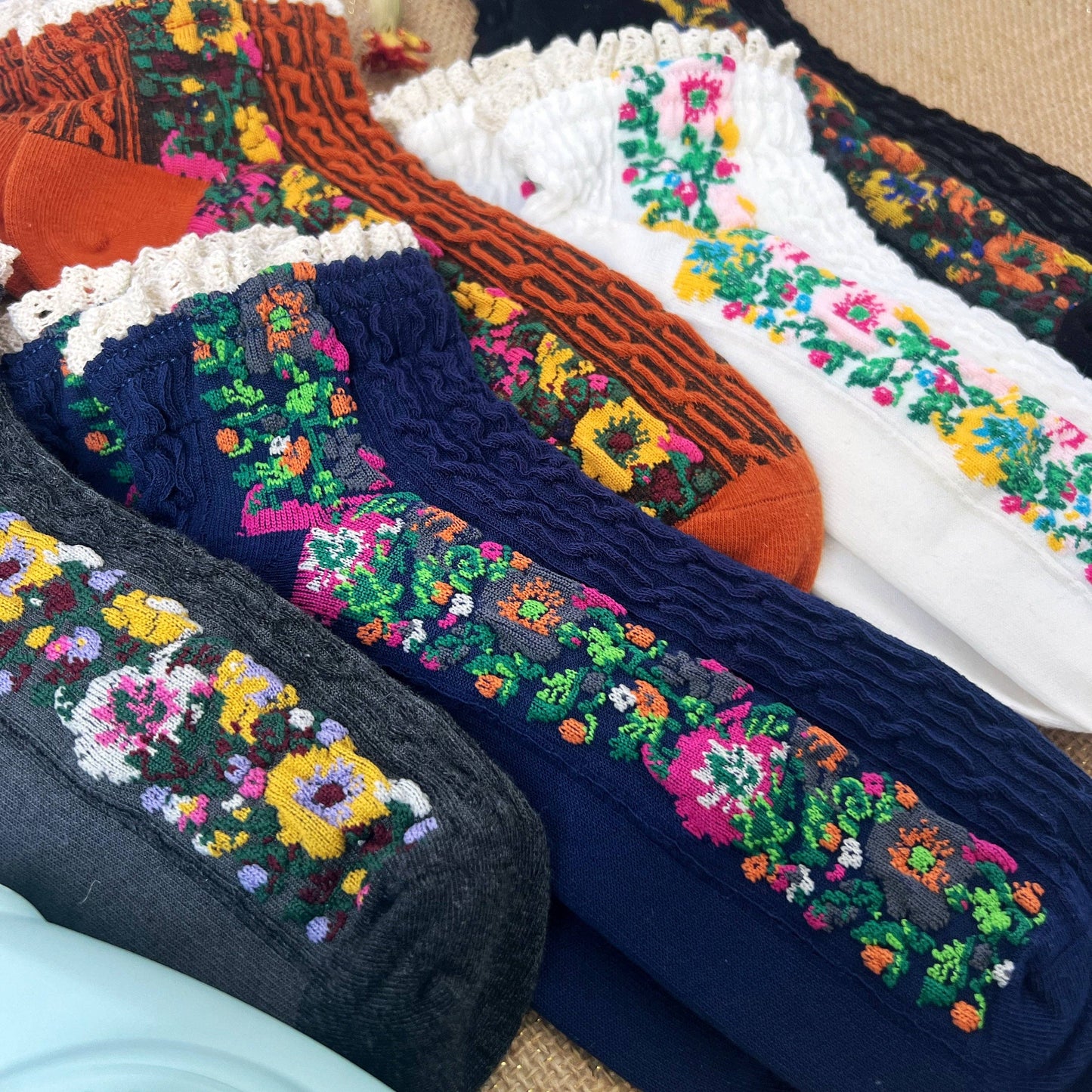 Daisy Dunes - Audrey Vintage Ankle Socks