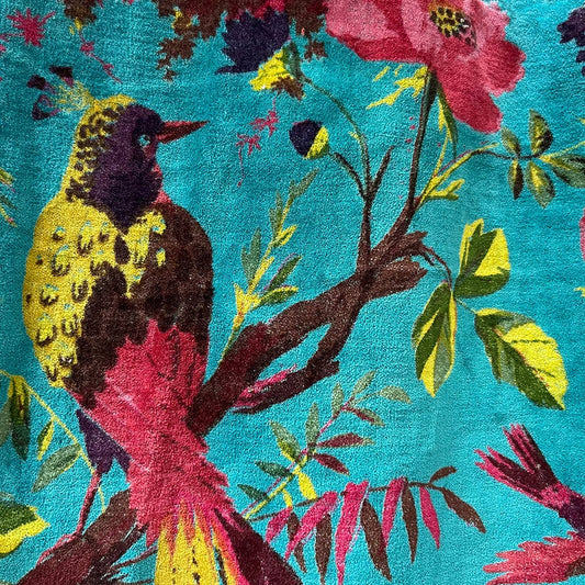 Little Journeys Chicago - Rome Velvet Pouch Tahiti Teal