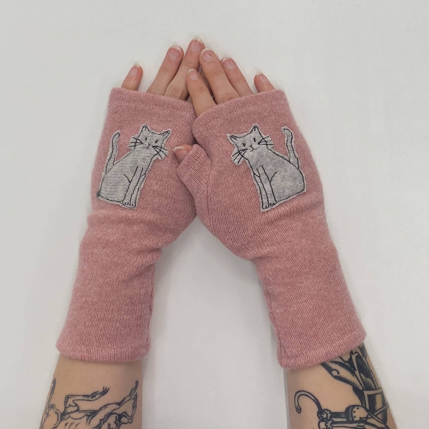 Fingerless Cashmere Gloves - Cat