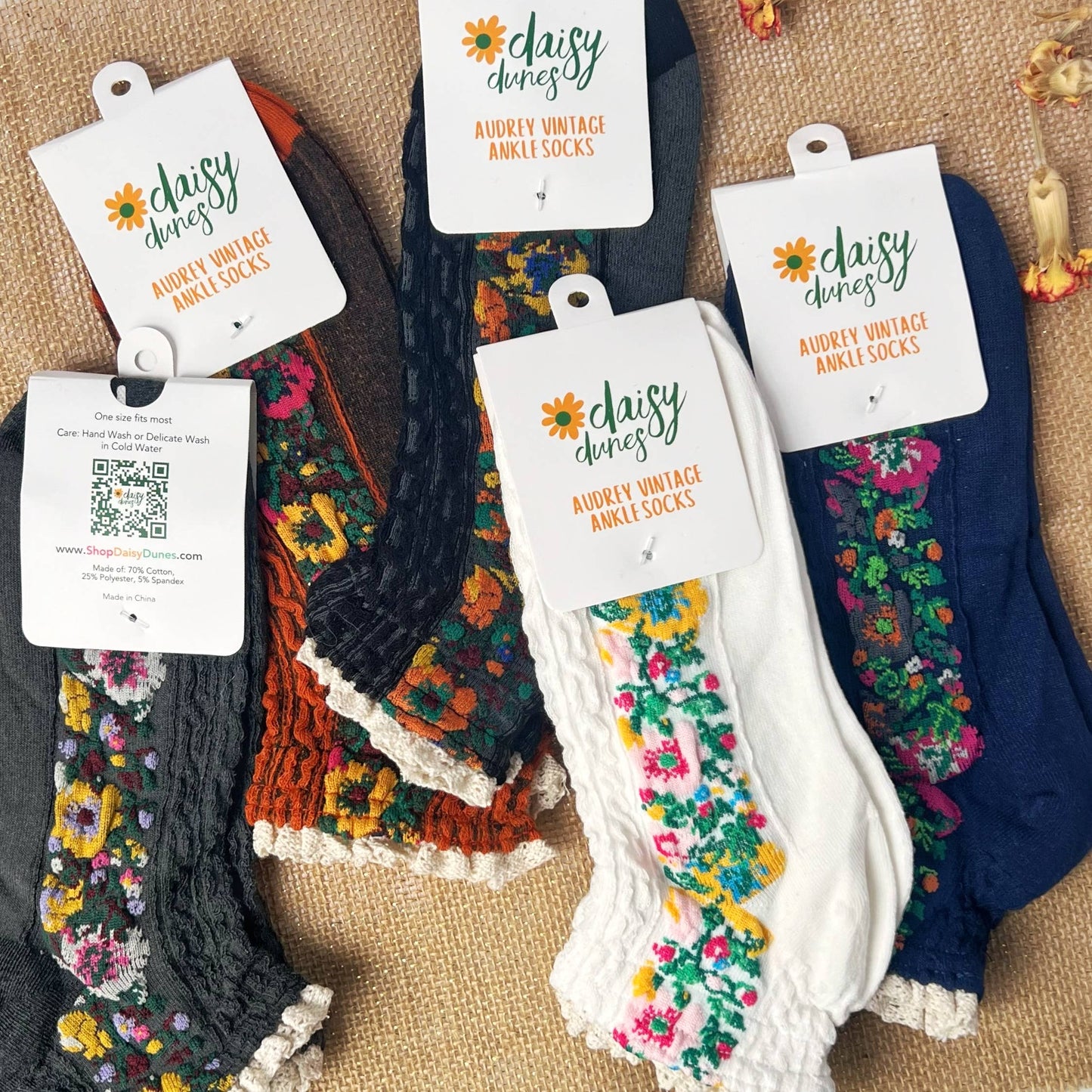 Daisy Dunes - Audrey Vintage Ankle Socks