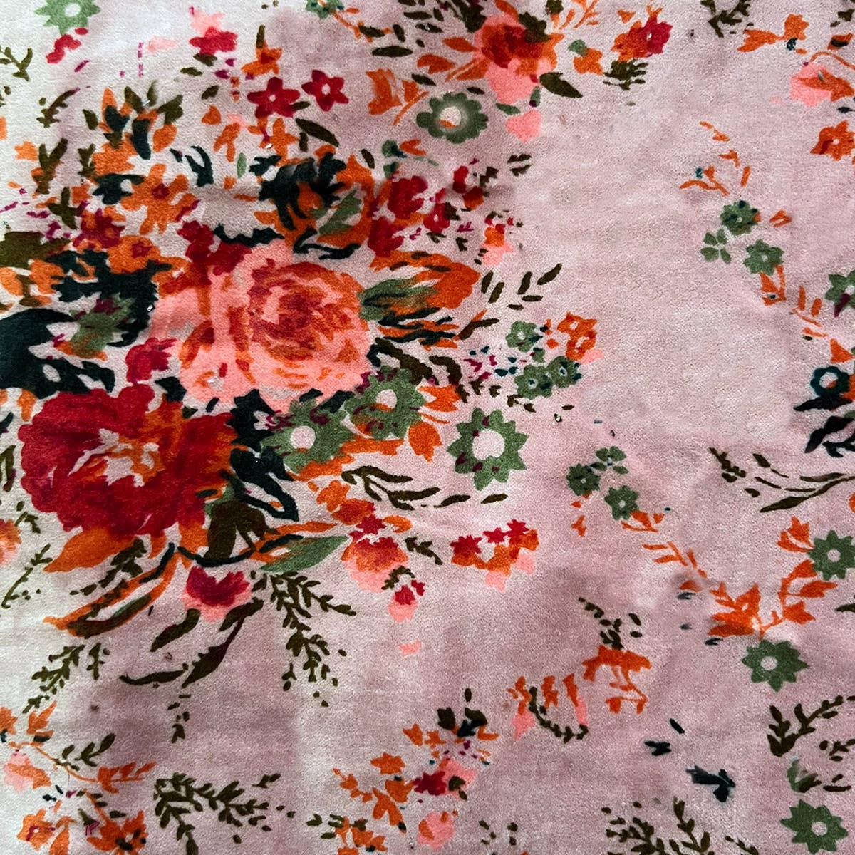 Little Journeys Chicago - Rome Velvet Pouch Wildflower Pink